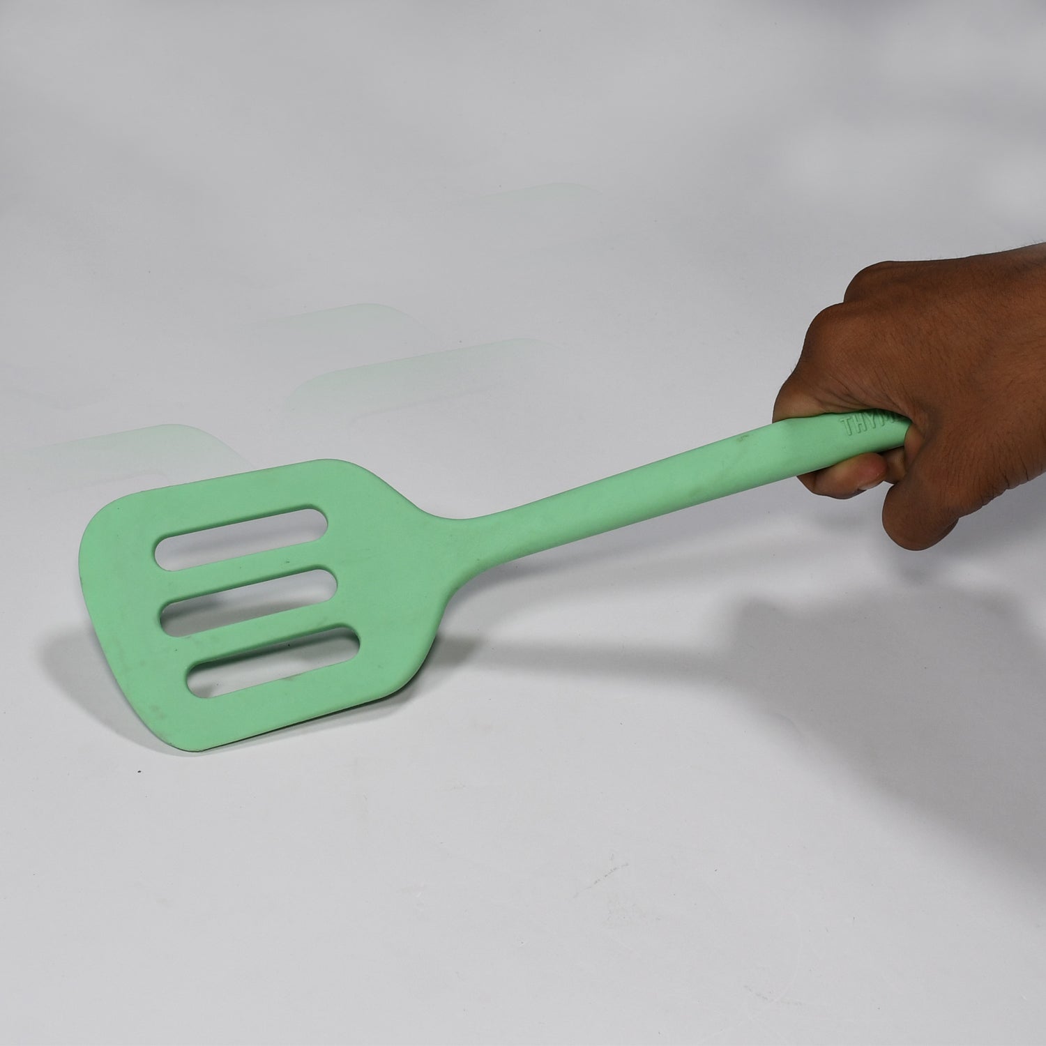 5401 Non-stick High Temperature Resistance Slotted Silicone Turners Cooking Spatula. 