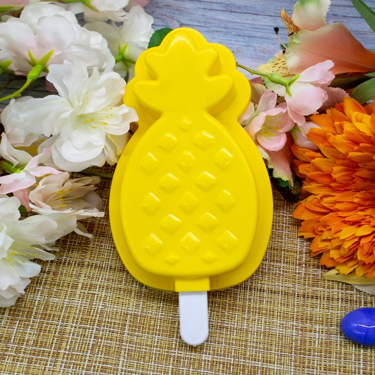 7171 Durable Pineapple Shape Ice Candy Cream Mould Silicone Popsicle Mold Ice Pop DIY Kitchen Tool Ice Molds DeoDap