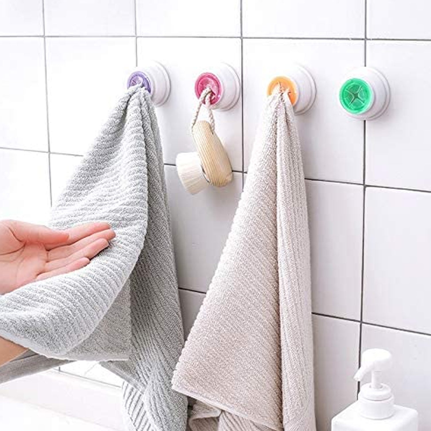 6146A 1PC TOWEL HOLDER MOSTLY USED IN ALL KINDS OF BATHROOM PURPOSES FOR HANGING AND PLACING TOWELS FOR EASY TAKE-IN AND TAKE-OUT PURPOSES (MOQ :-12 Pc) 