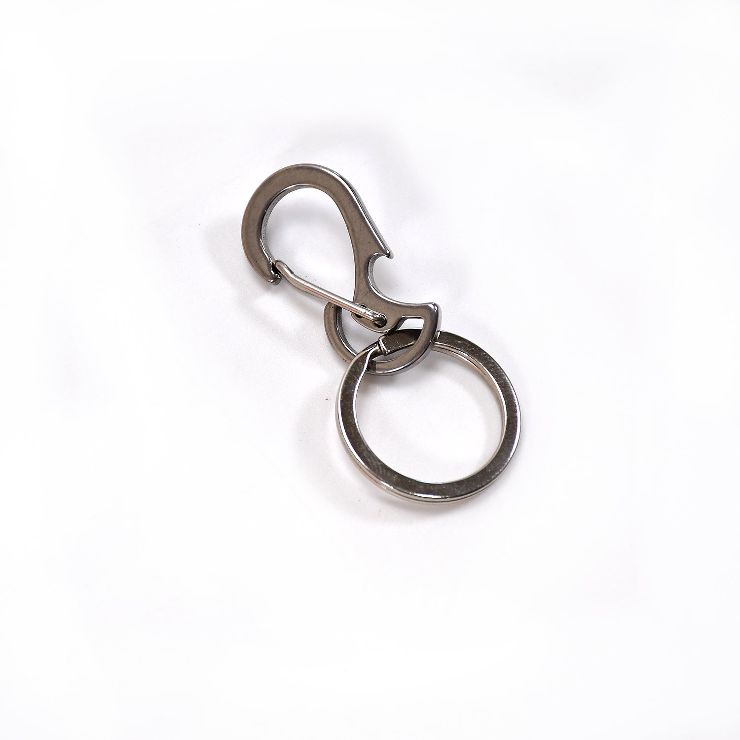 4048 Small Steel Key Ring Clip, Car Keychain Clip Key Ring Hook Keychain Holder Key Finder For Bikes Car Keychains Keychain Business Gift for Men and Women DeoDap