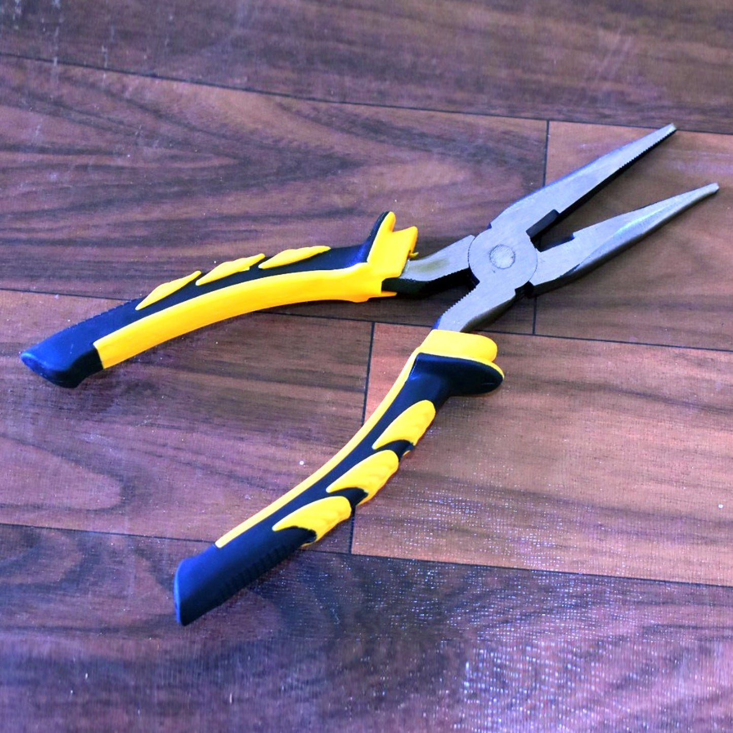 9166 Sturdy Steel Combination Plier Double Color Sleeve DeoDap