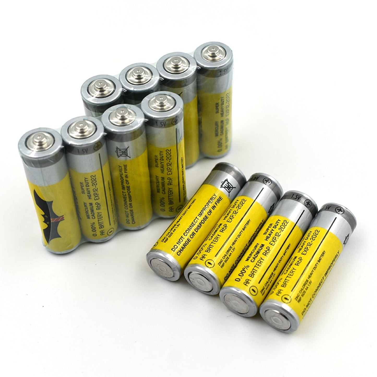 6121 4Pc AA Battery and power cells used in technical devices such as T.V remote, torch etc for their functioning. DeoDap