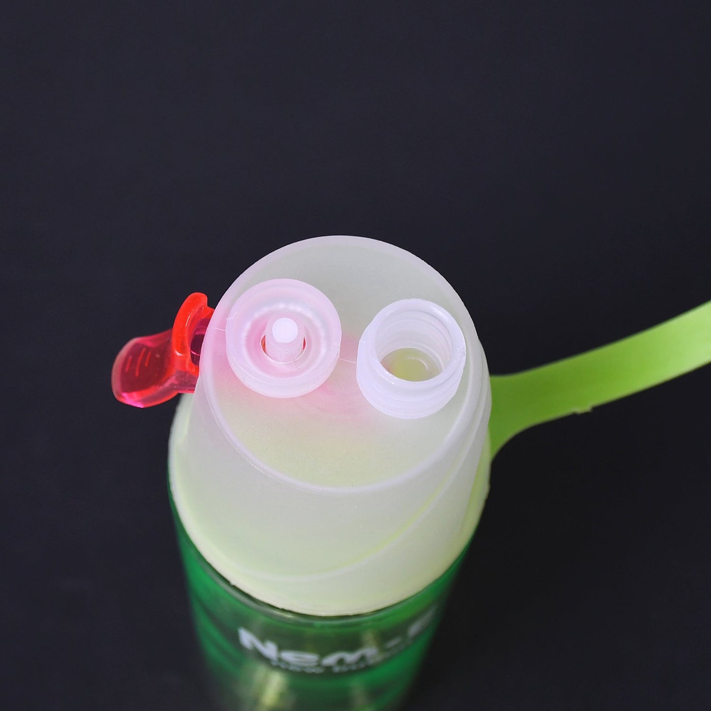 7451 Spray Water Bottle for Drinking Sports Water Bottle Cycling BPA Free 600ml for Gym Cycling Running Yoga Climbing Hiking Mountaineering DeoDap